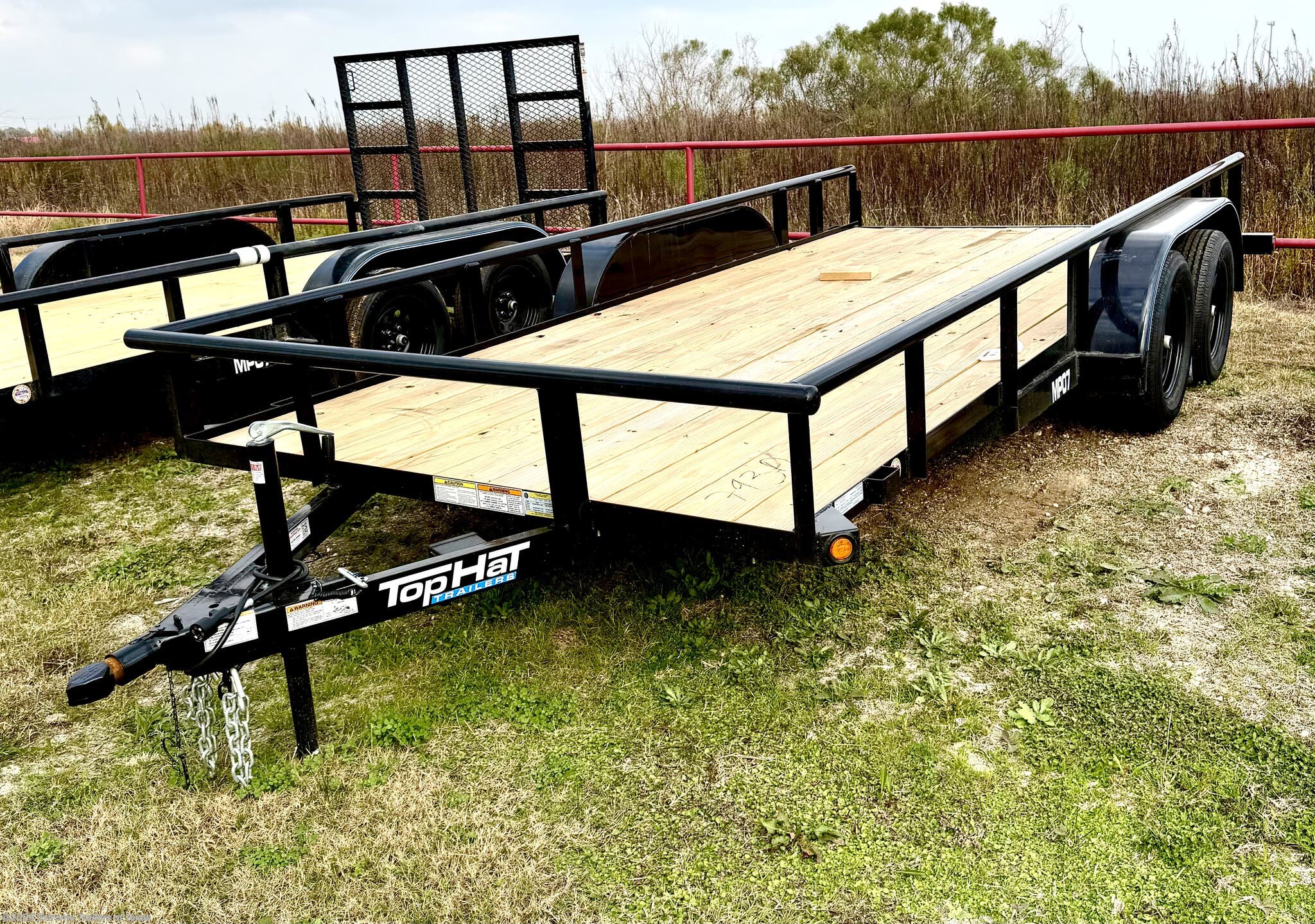 2026 Top Hat Medium Pipe Utility Medium Pipe Utility 16X83