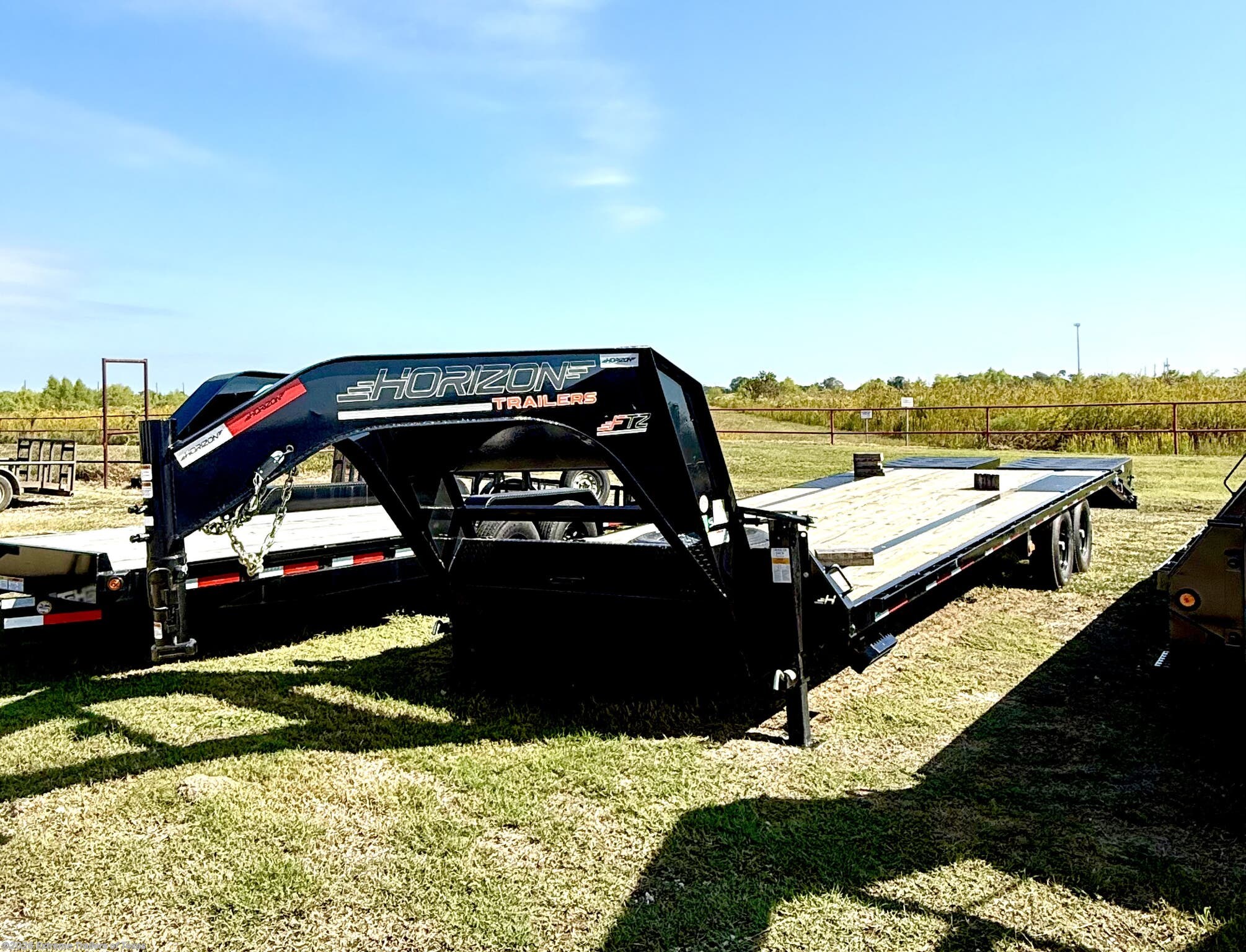 2025 Horizon Trailers FTZ 102X28 Flatdeck Gooseneck