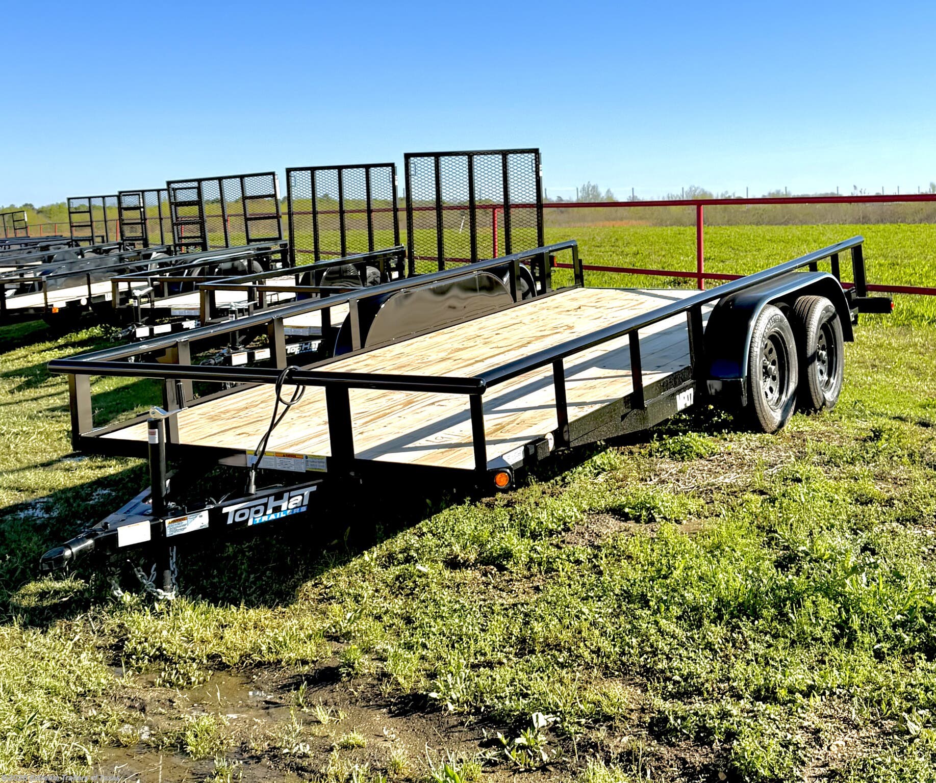 2026 Top Hat Medium Pipe Utility 16X83