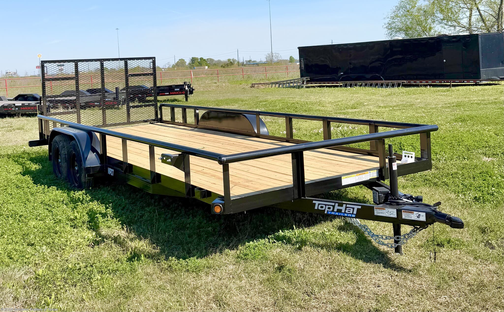 2026 Medium Pipe Utility 20X83 by Top Hat from Extreme Trailers of Texas in Baytown, Texas