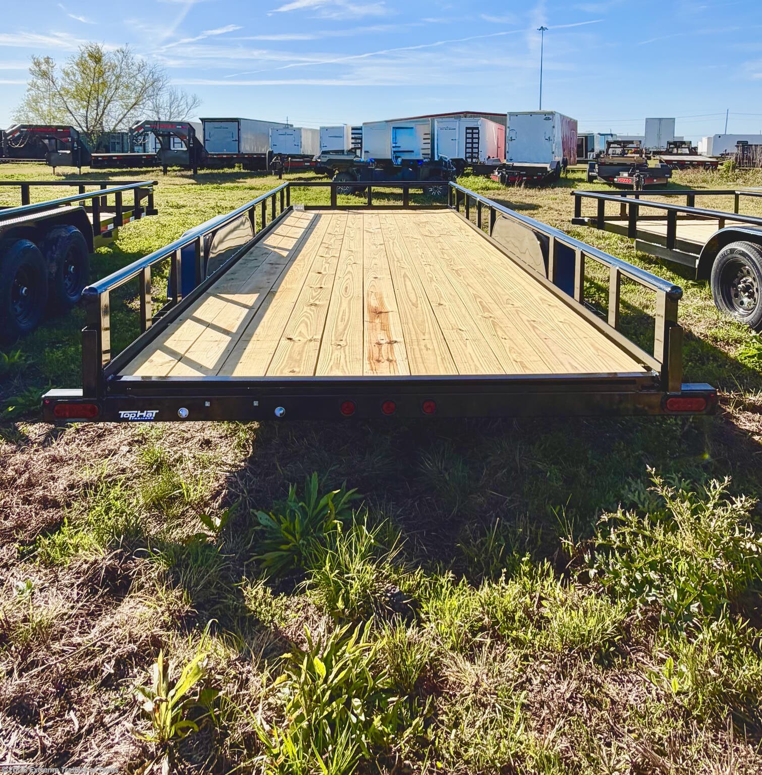 New 2026 Top Hat Medium Pipe Utility 20X83 available in Baytown, Texas