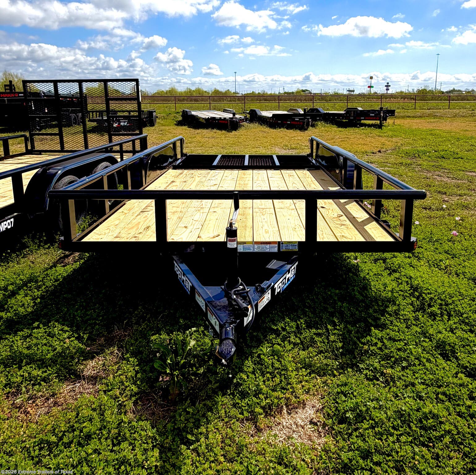 2026 Top Hat Medium Pipe Utility 14X83 - New Utility Trailer for sale by Extreme Trailers of Texas in Baytown, Texas