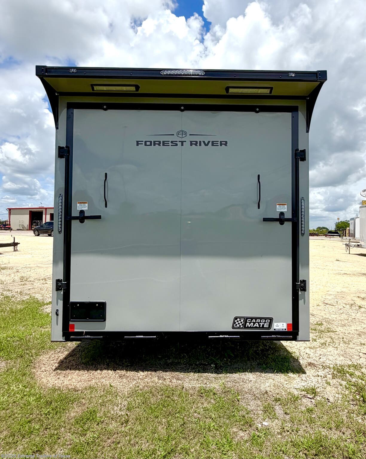 2026 TXNS8.520TA3 by Continental Cargo from Extreme Trailers of Texas in Baytown, Texas
