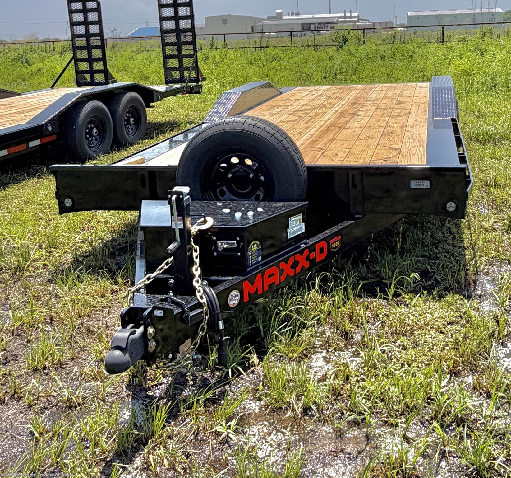 2027 MAXX-D H5X 5" Channel Equipment Hauler 102X22