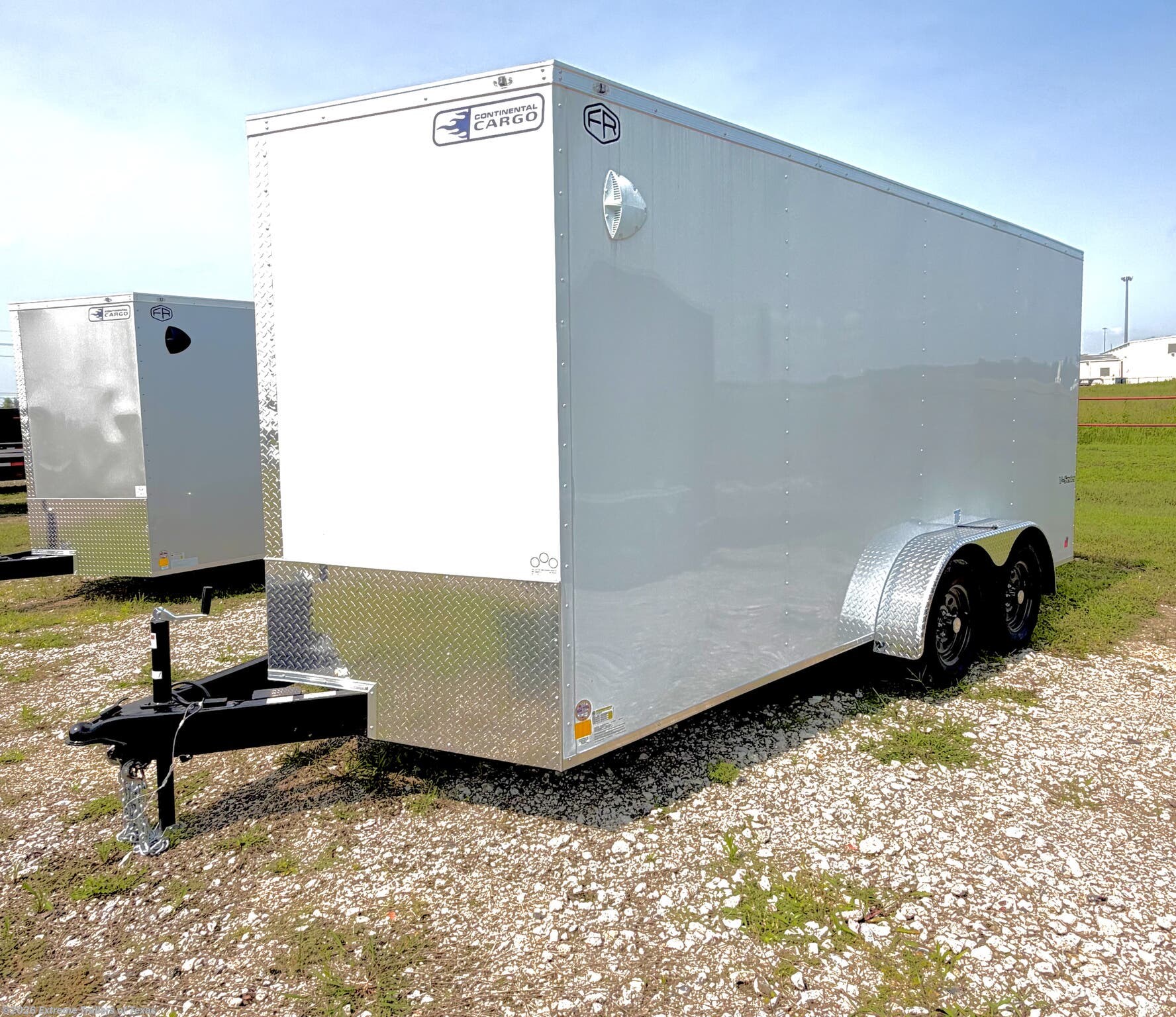 2026 Cargo Mate 7X16 Enclosed Cargo Trailer w/Ramp Door