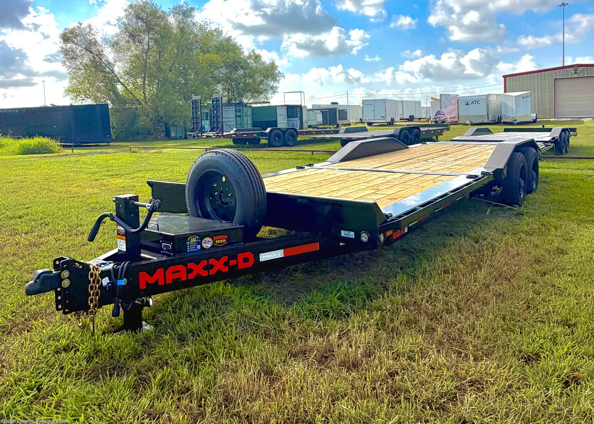 2027 MAXX-D G8X Gravity Tilt Equipment 102X24