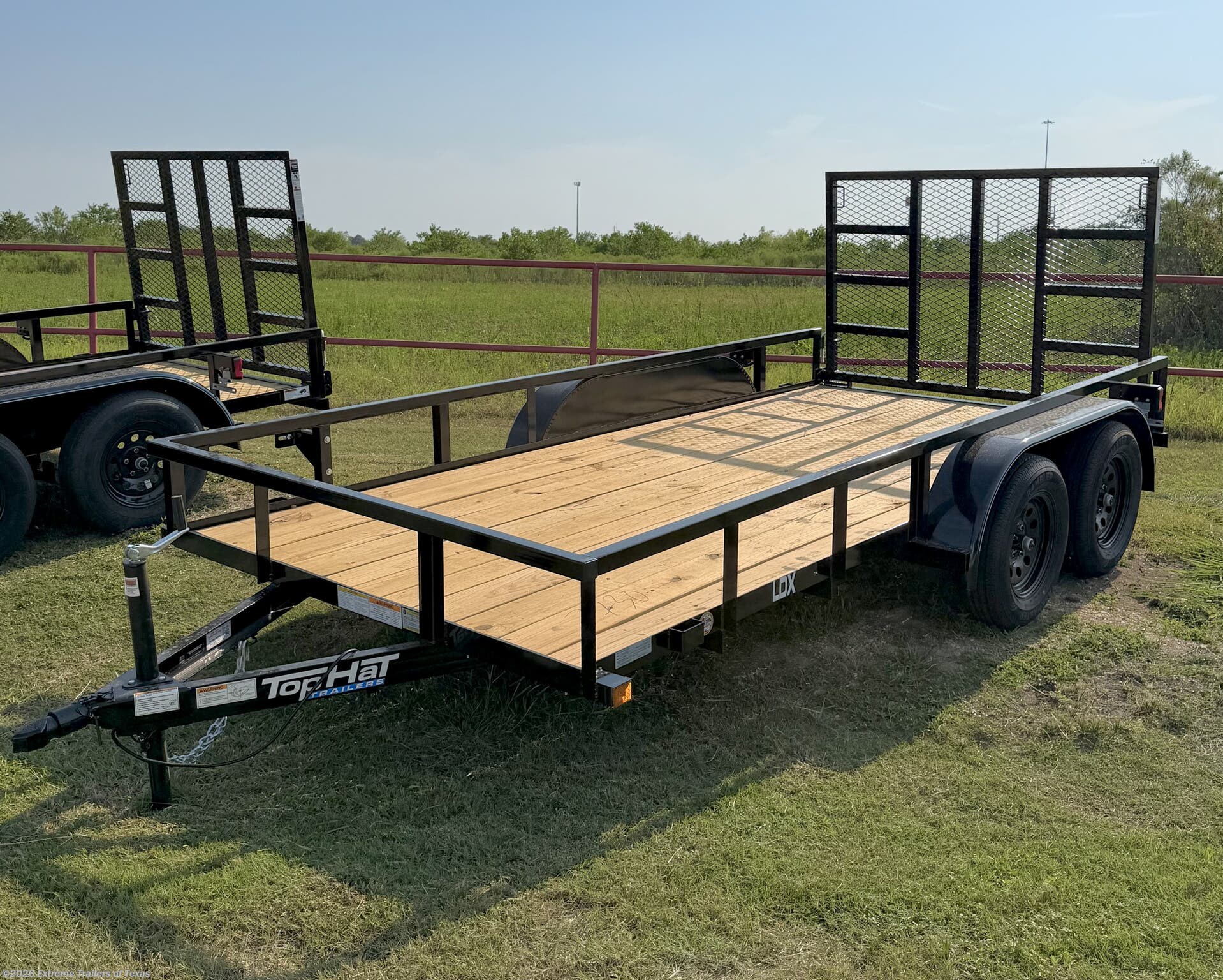 2027 Top Hat Lite Duty Utility 14X77