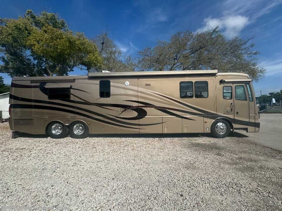 2005 Newmar Essex 4505 Oxford - Used Class A for sale by Central Florida RV Center in Apopka, Florida