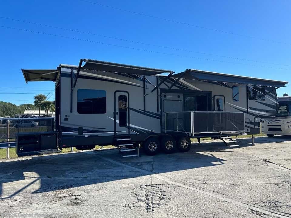 2018 Jayco Seismic 4212 - Used Miscellaneous for sale by Central Florida RV Center in Apopka, Florida