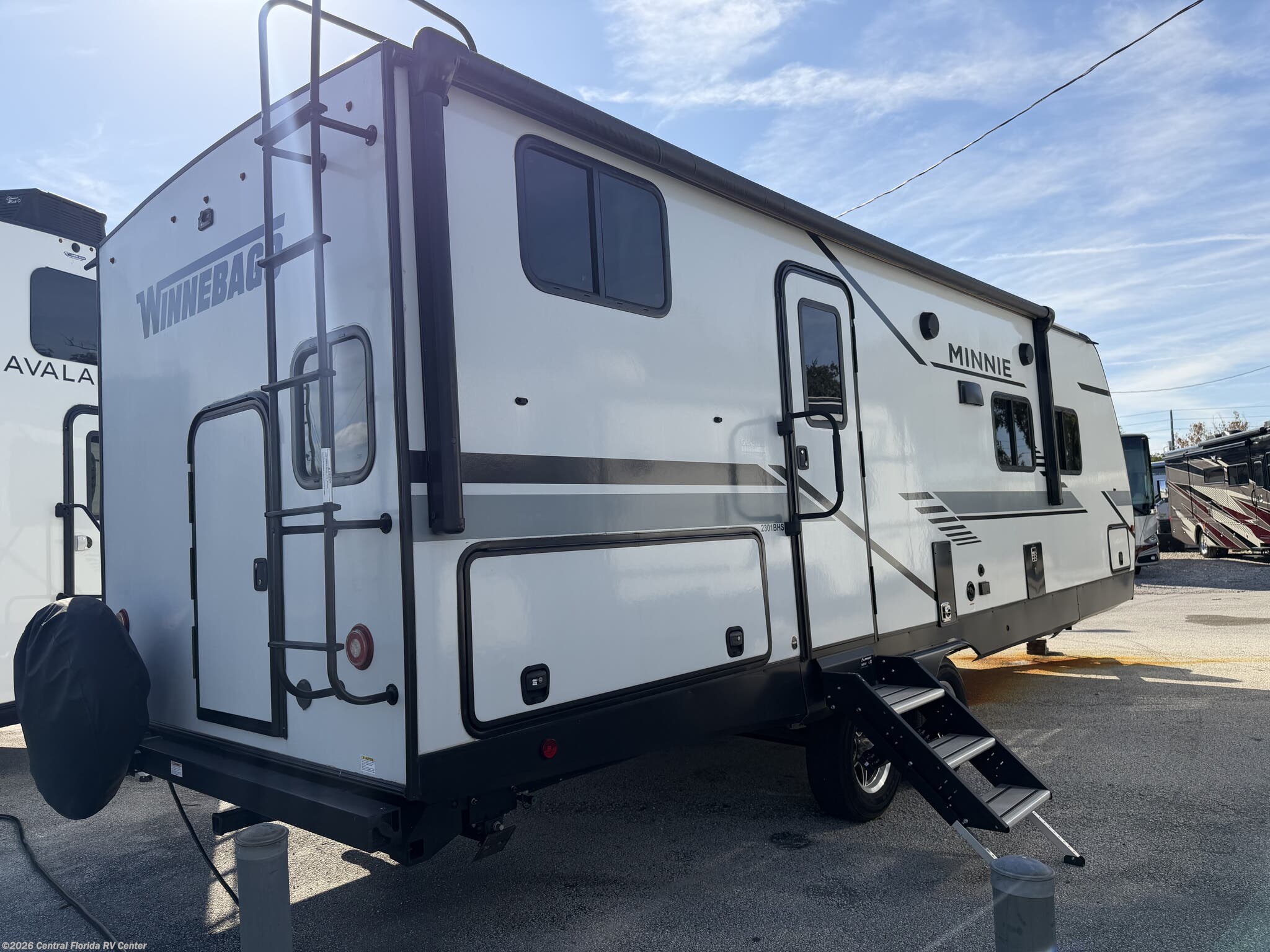 Used 2022 Winnebago Minnie 2301BHS available in Apopka, Florida