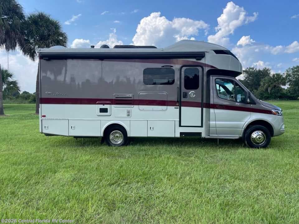 2020 Tiffin Wayfarer 25 RW - Used Miscellaneous for sale by Central Florida RV Center in Apopka, Florida