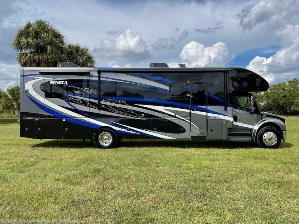 2019 Jayco Seneca 37HJ - Used Miscellaneous for sale by Central Florida RV Center in Apopka, Florida