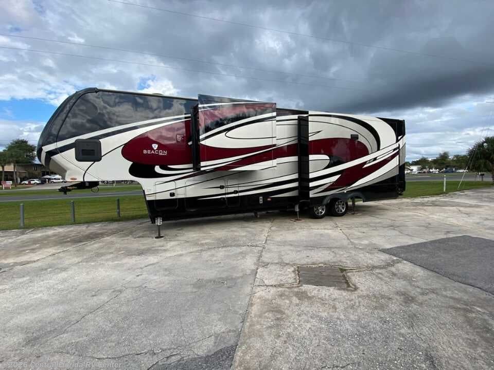2018 Vanleigh Beacon 39 FBB - Used Miscellaneous for sale by Central Florida RV Center in Apopka, Florida