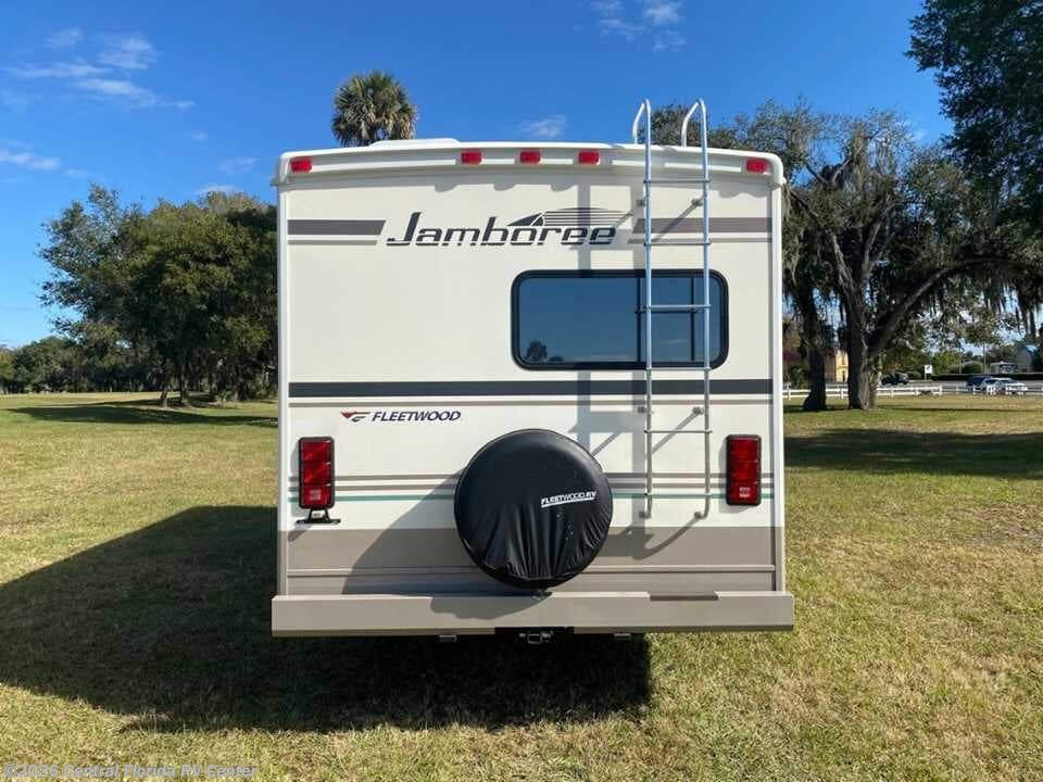 Used 2005 Fleetwood Jamboree 23E available in Apopka, Florida