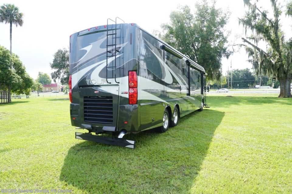 2013 Tour 42QD by Winnebago from Central Florida RV Center in Apopka, Florida