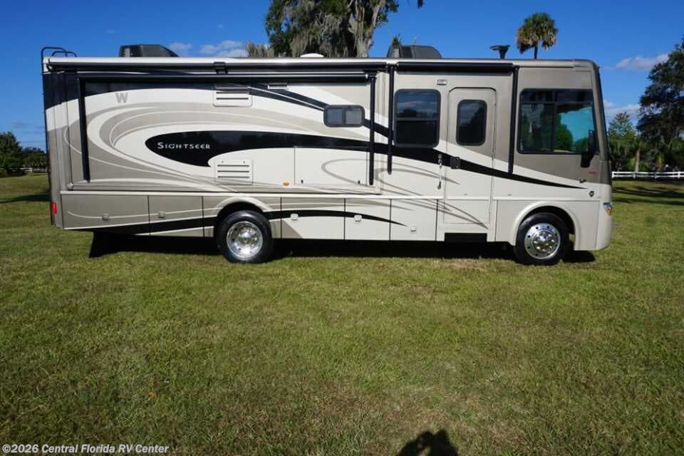 2013 Winnebago Sightseer 30A - Used Miscellaneous for sale by Central Florida RV Center in Apopka, Florida