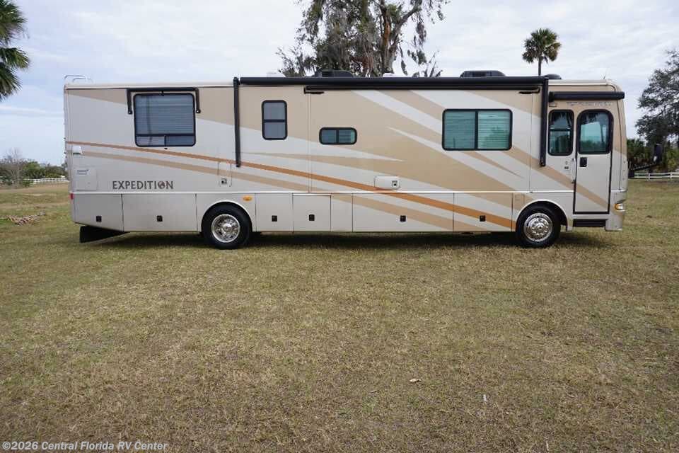 2006 Fleetwood Expedition 38s - Used Miscellaneous for sale by Central Florida RV Center in Apopka, Florida