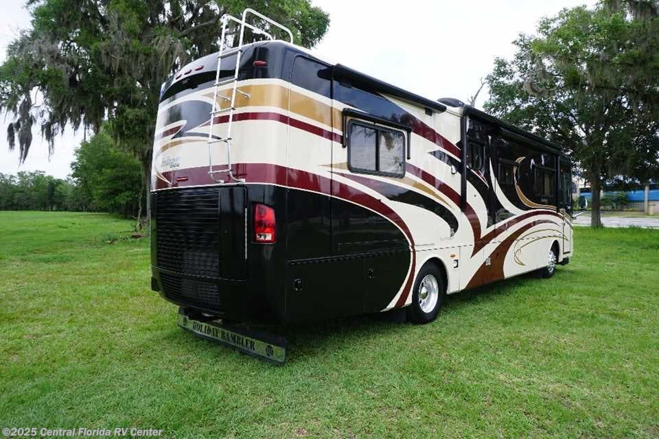 2008 Endeavor 40PDQ by Miscellaneous from Central Florida RV Center in Apopka, Florida