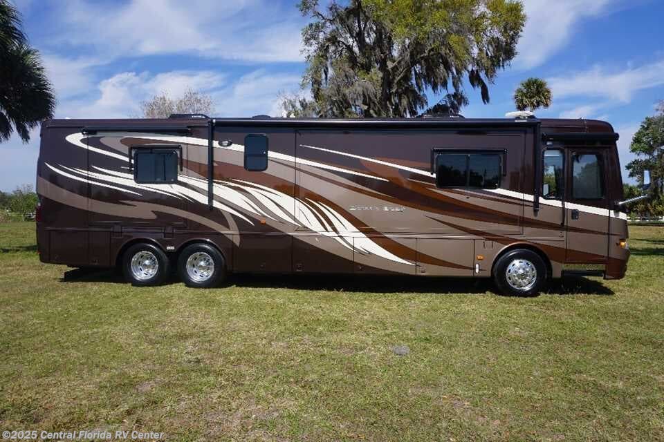 2014 Newmar Dutch Star 4038 - Used Miscellaneous for sale by Central Florida RV Center in Apopka, Florida