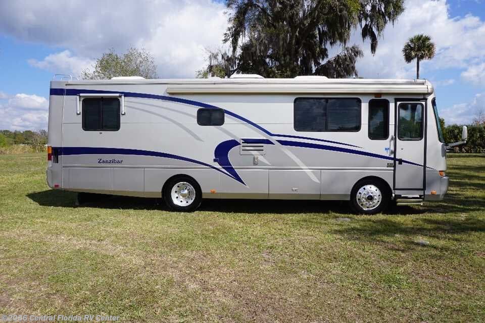 2002 Safari Zanzabar 3296 - Used Miscellaneous for sale by Central Florida RV Center in Apopka, Florida