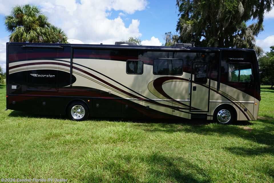 2013 Fleetwood Excursion 35B - Used Class A for sale by Central Florida RV Center in Apopka, Florida
