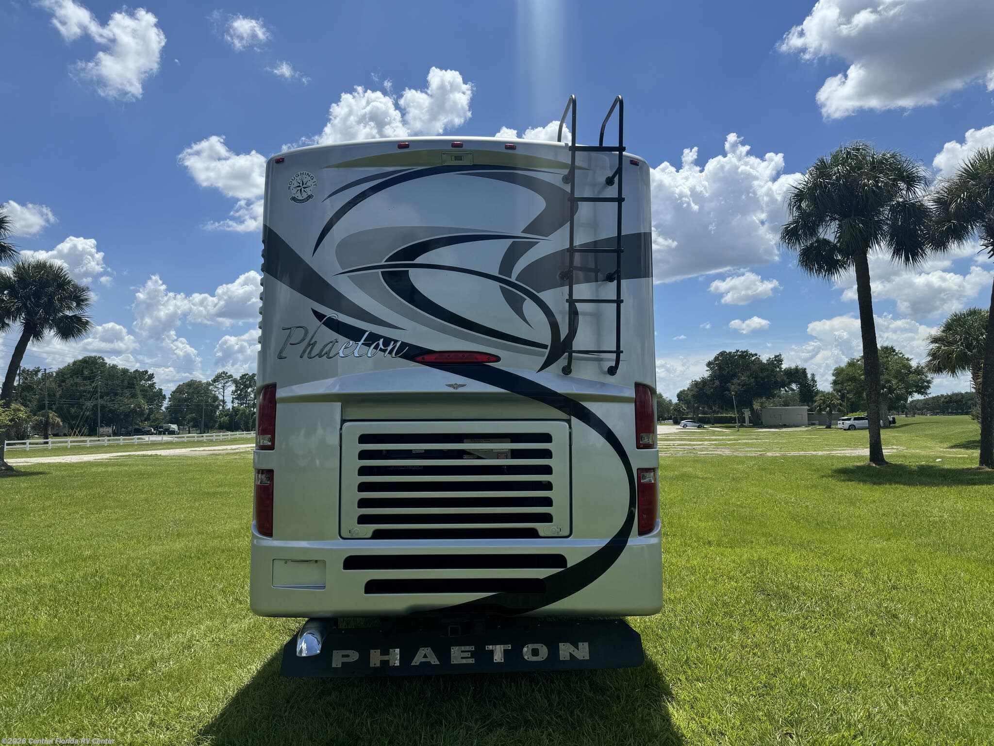 Used 2008 Tiffin Phaeton 40 QDH available in Apopka, Florida