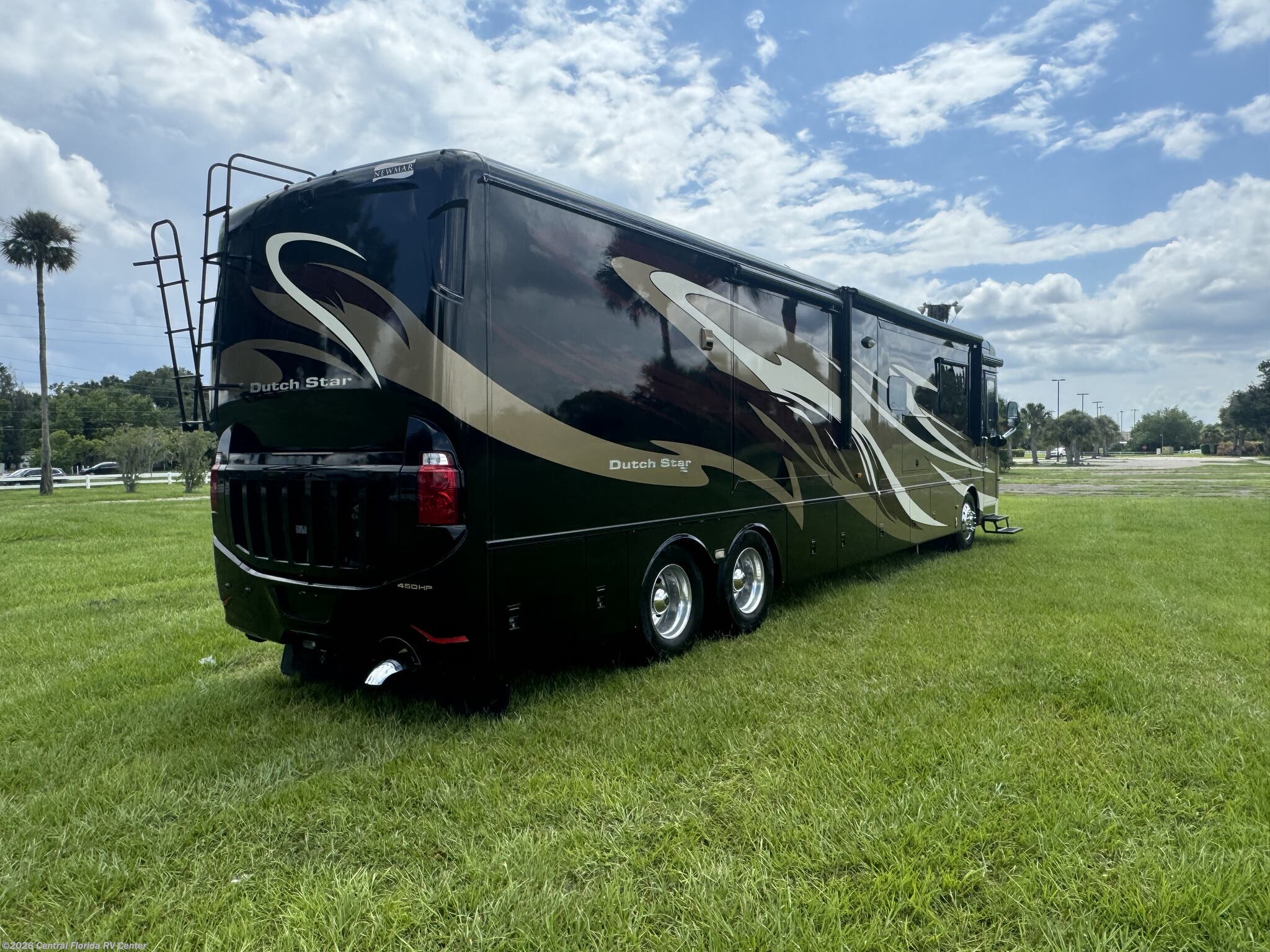 2015 Dutch Star 4369 by Newmar from Central Florida RV Center in Apopka, Florida