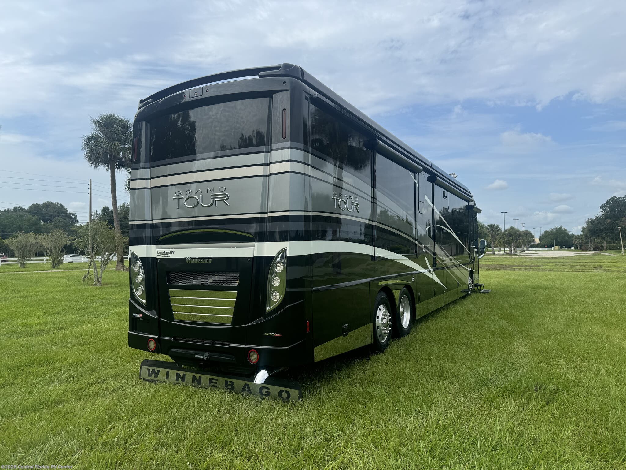 Used 2017 Winnebago Grand Tour 42QL available in Apopka, Florida