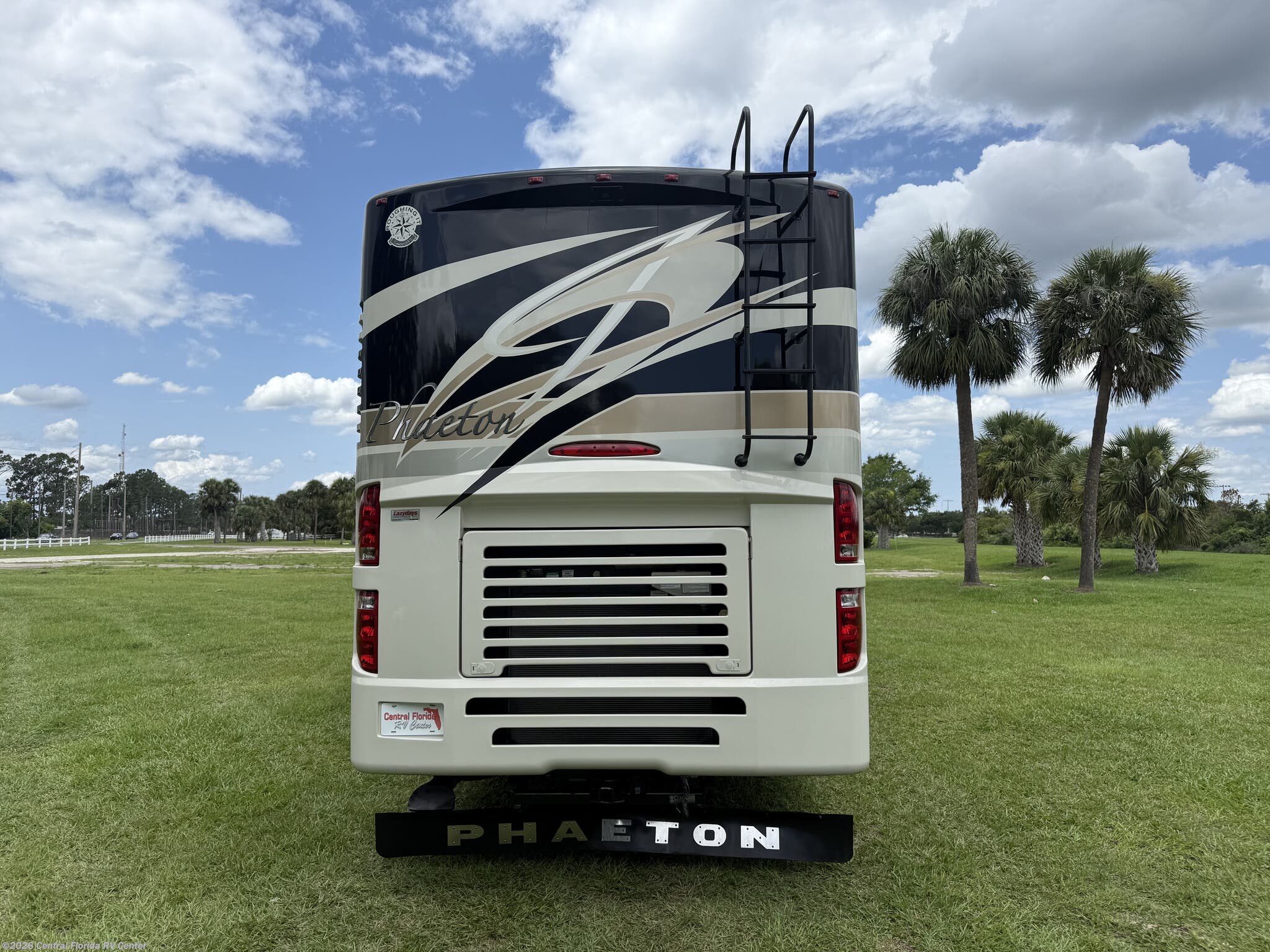 Used 2010 Tiffin Phaeton 36 QSH available in Apopka, Florida