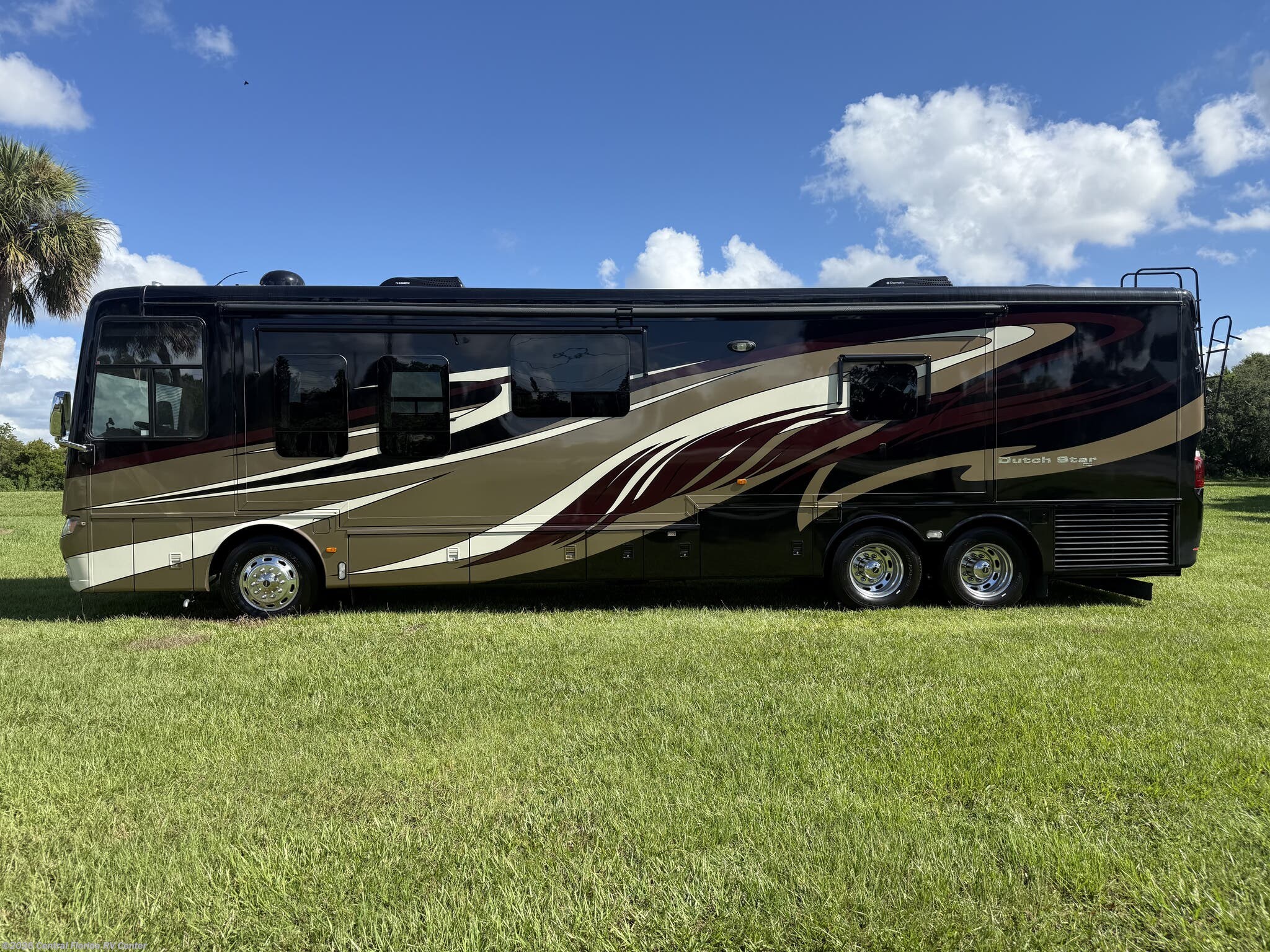 Used 2014 Newmar Dutch Star 4018 available in Apopka, Florida