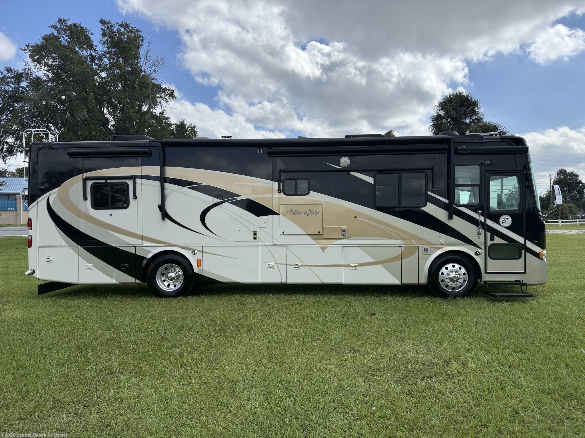 2008 Tiffin Allegro Bus 36 QSP - Used Class A for sale by Central Florida RV Center in Apopka, Florida