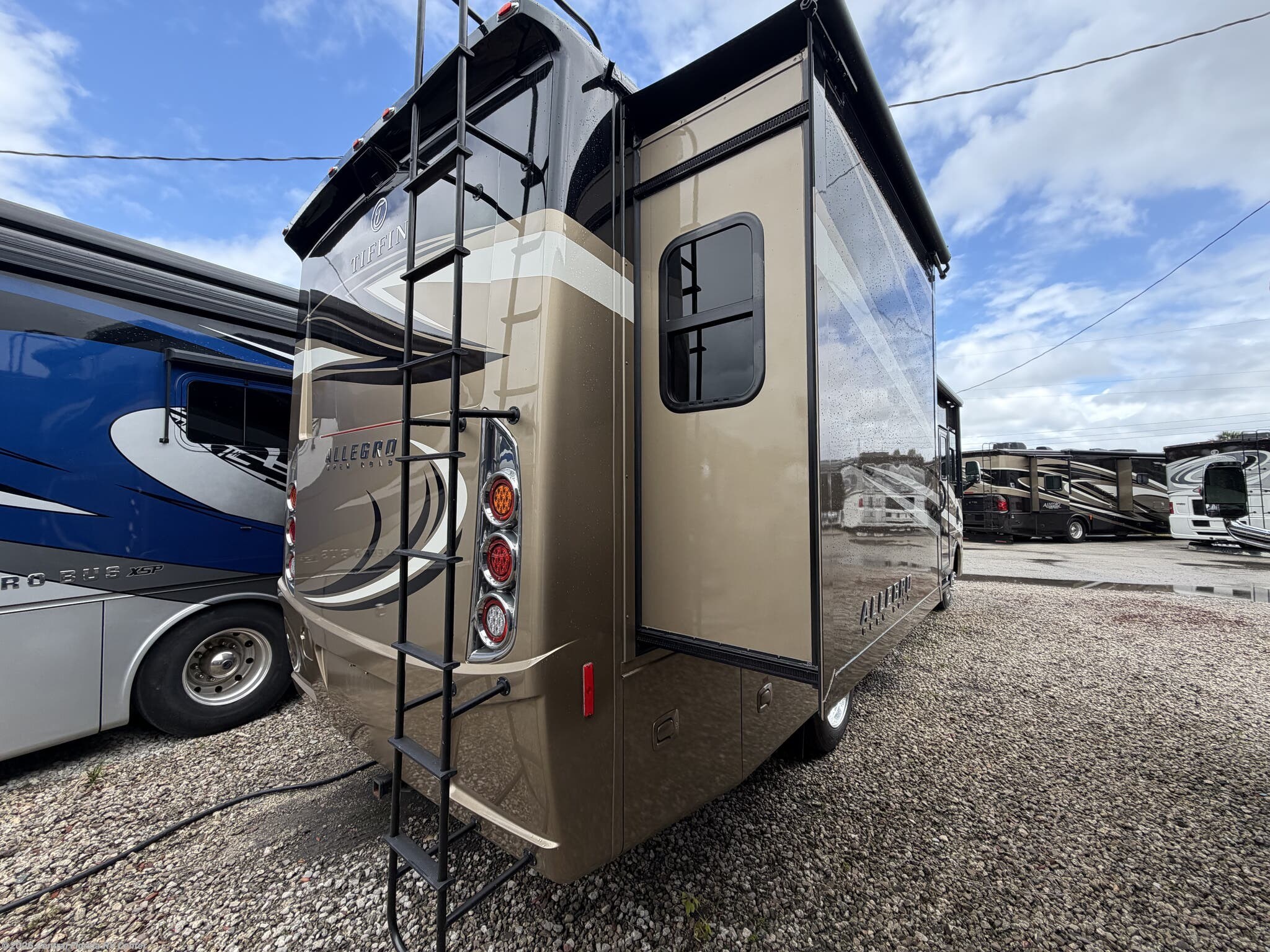 2017 Allegro 31SA by Tiffin from Central Florida RV Center in Apopka, Florida