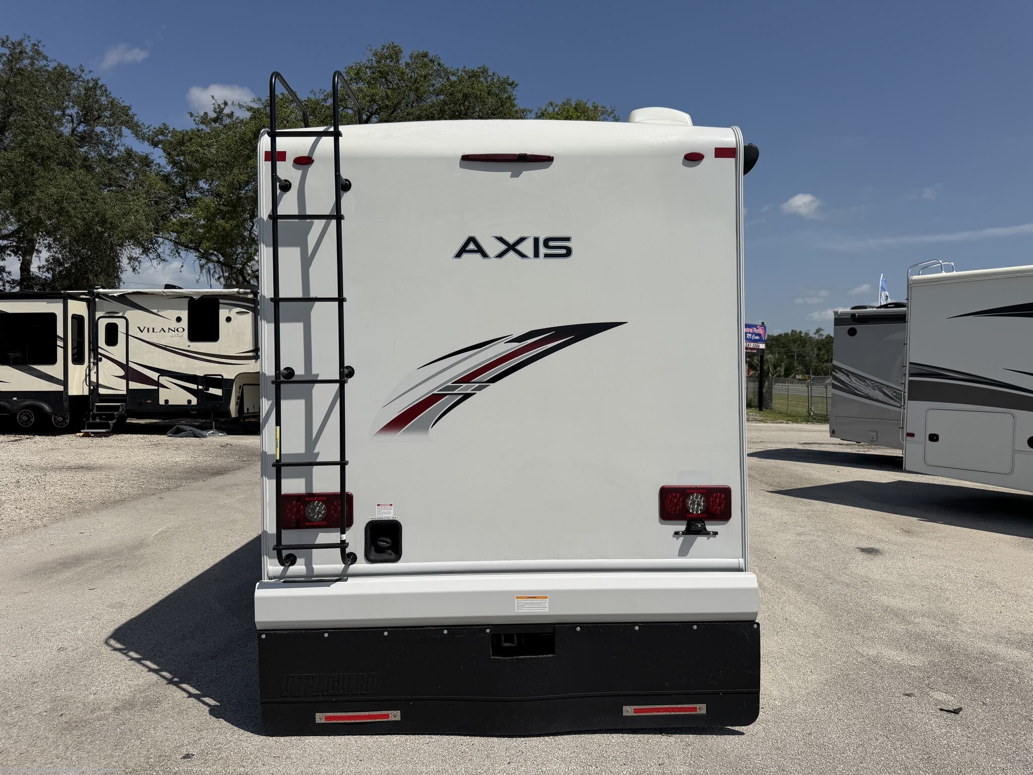 Used 2023 Thor Axis 24.3 available in Apopka, Florida