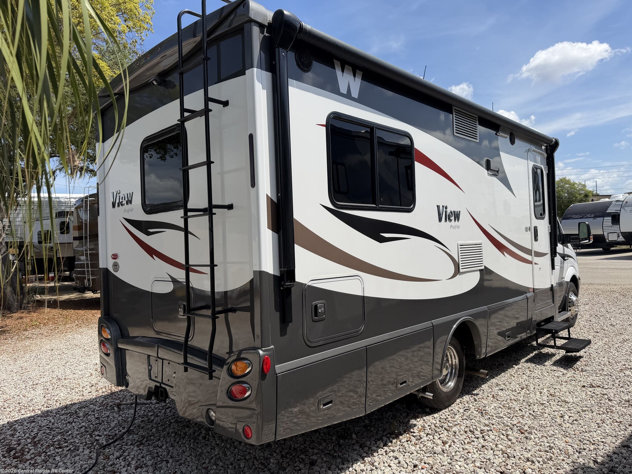 2015 View 24V by Winnebago from Central Florida RV Center in Apopka, Florida
