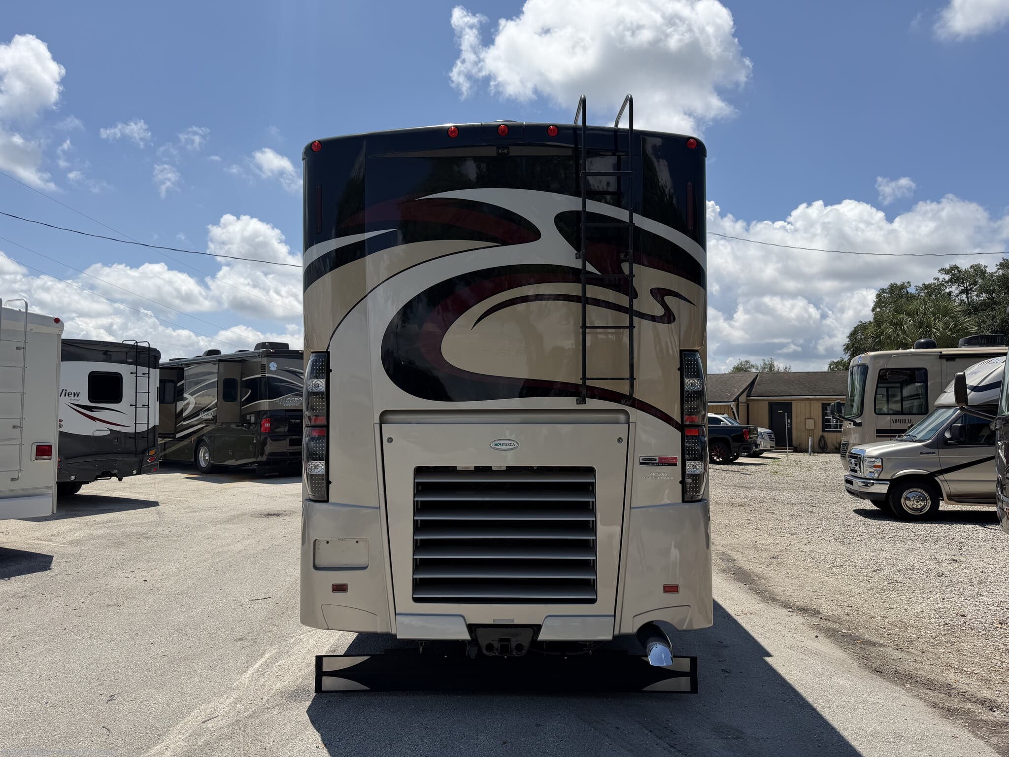 Used 2012 Itasca Ellipse 42QD available in Apopka, Florida