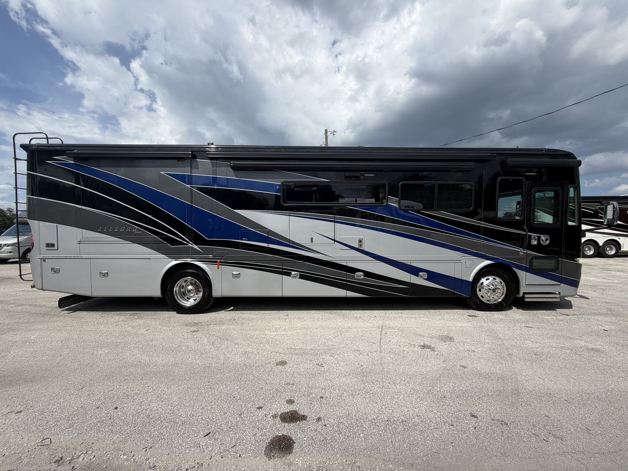 2021 Tiffin Allegro Red 37PA - Used Class A for sale by Central Florida RV Center in Apopka, Florida