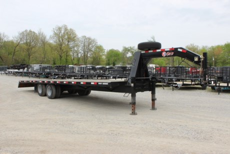 USED 2015 KIEFER BUILT 20K HYDRAULIC TAIL GOOSENECK TRAILER, 20&#39;+8&#39; HYDRAULIC DOVETAIL, 12K WINCH, DUAL BATTERIES, 2 SPEED DROP LEG JACKS, 2-10K ELECTRIC BRAKE AXLES, SPRING SUSPENSION, EXCELLENT TIRES, BRAKES WORK, SPARE TIRE, GOOD WOOD FLOOR, RUB RAIL WITH STAKE POCKETS, 102&quot; DECK WIDTH, BLACK, LED LIGHTS, GREAT CONDITION.