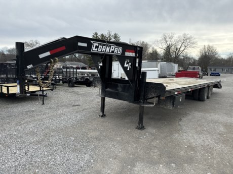 2022 USED CORNPRO GOOSENECK, 25 FT + 5 FT WITH MAX RAMPS, BLACK, EXCELLENT CONDITION, TREATED WOOD FLOOR, GOOD TIRES