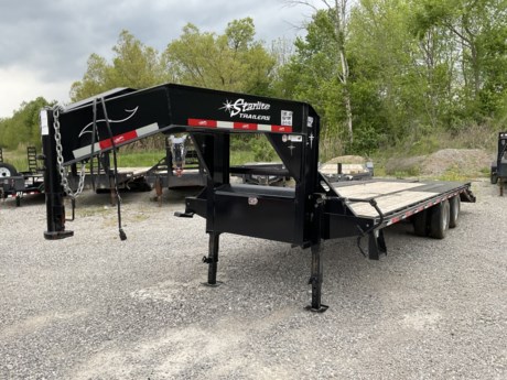 USED 2022 STARLITE GOOSENECK EQUIPMENT TRAILER FOR SALE, VERY NICE,  2022 STARLITE TRAILER, 20+5, BIG BOY RAMPS, 2-10K AXLES, GOOD ST235/80R16 TIRES 75% WITH SPARE, BLACK