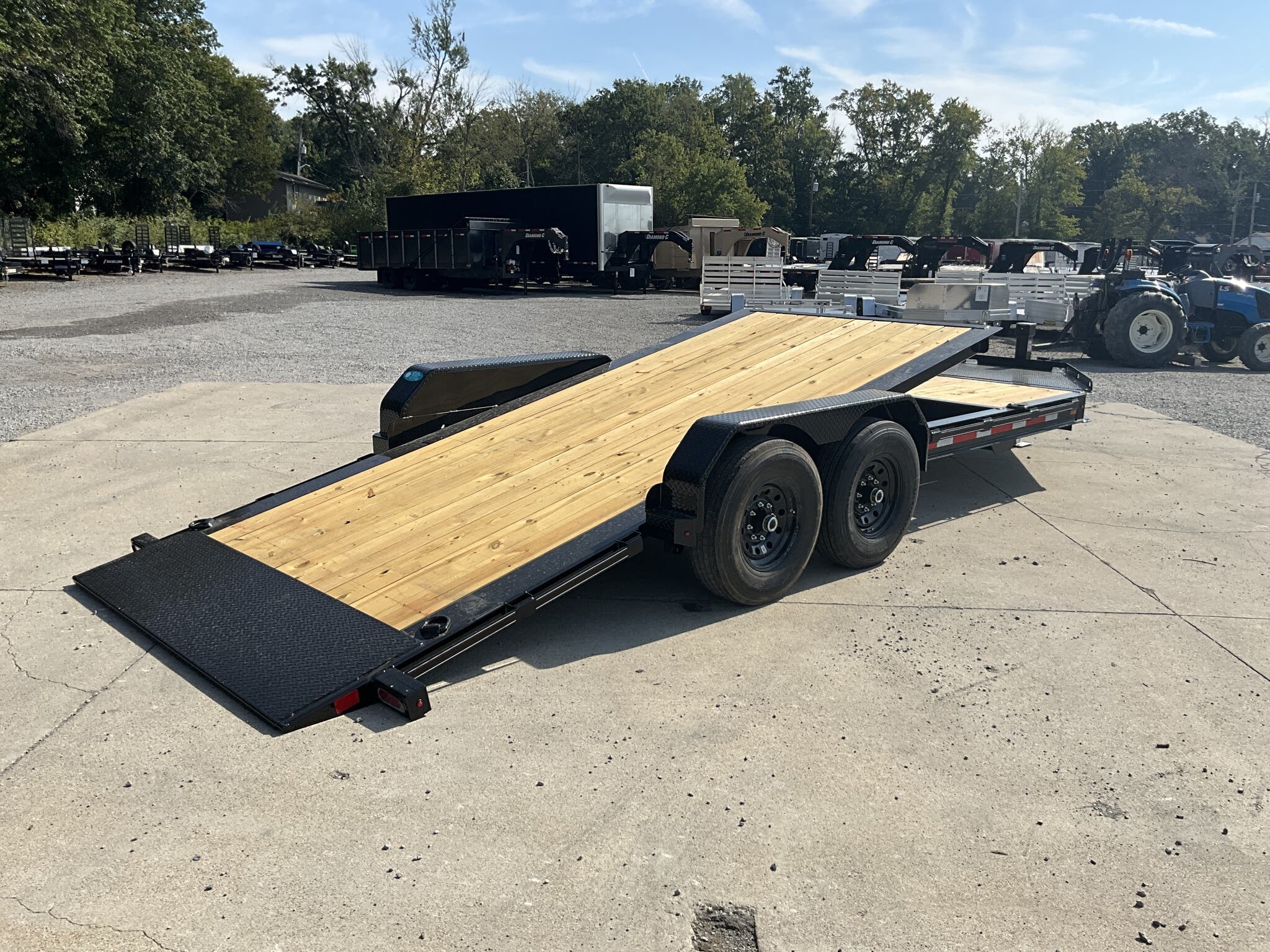 7x20 Tilt Deck Trailer for sale | New Diamond C HDT HDT207-20X82 ...