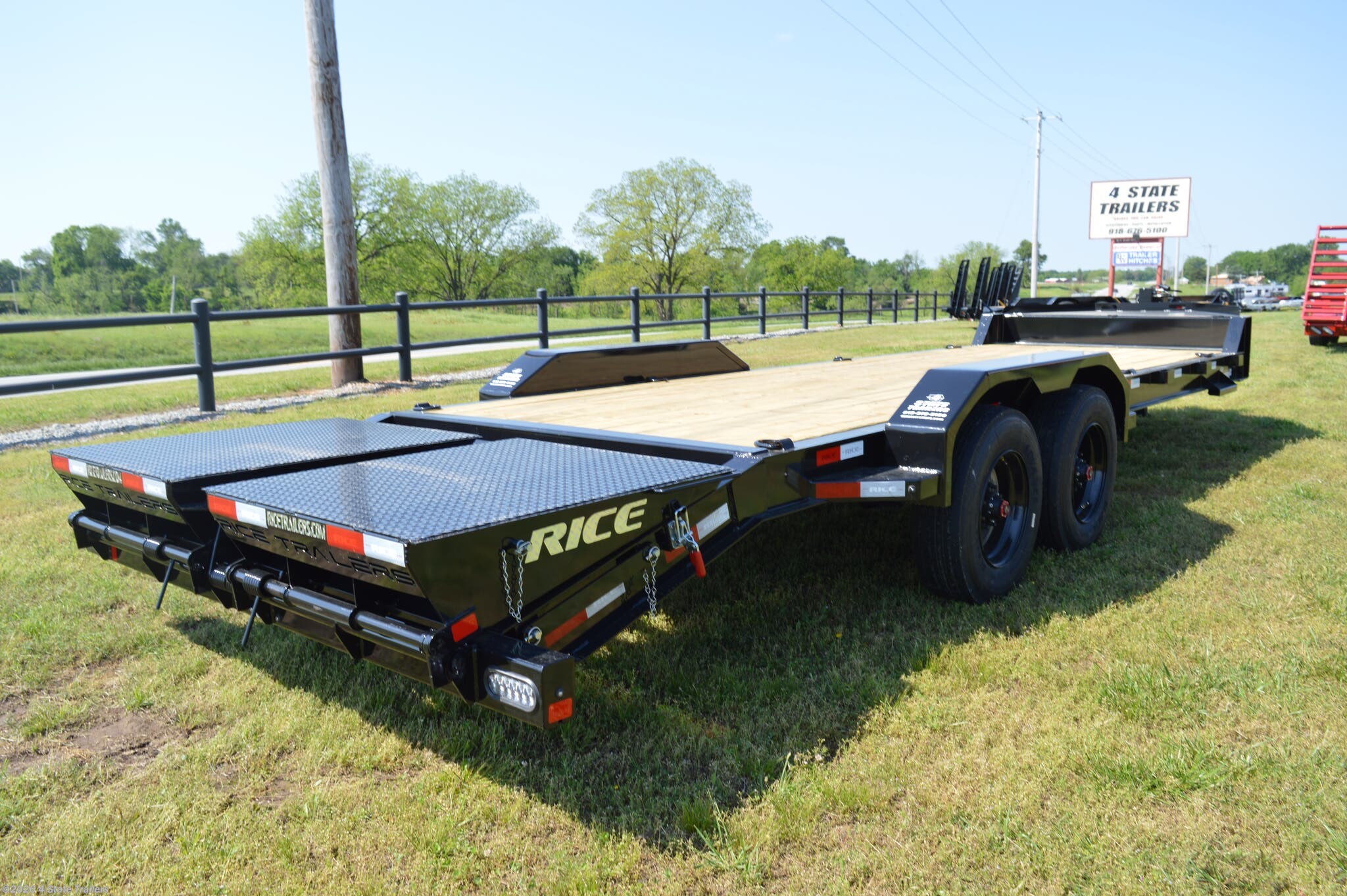 2025 Rice Trailers Promax HD Flatbed 82