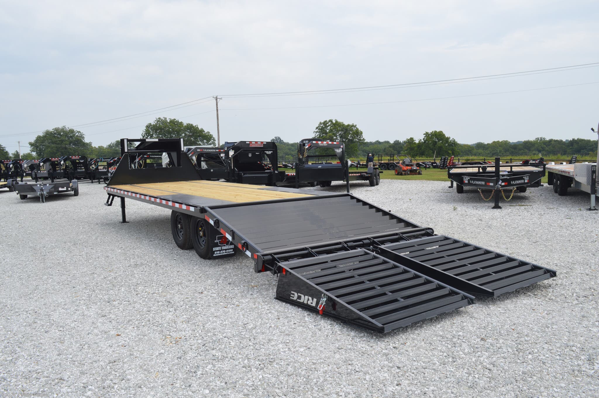 2025 Rice Trailers Deckover Gooseneck 102X25 FLATBED TRAILER