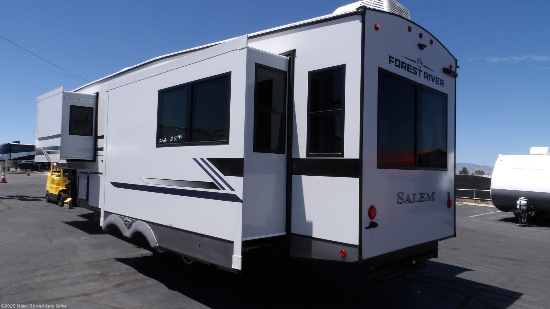 New 2026 Forest River Salem Hemisphere 286RL, 3 SLIDES, BACKUP CAMERA INCLUDED, 200 WATT available in Hesperia, California