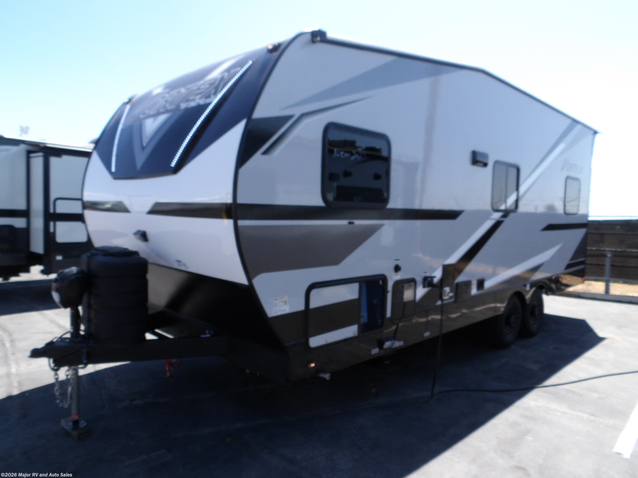 New 2027 Genesis Supreme Vortex 2015SSXL, 4500 WATT GENERATOR, 400 WATTS OF SOLAR, available in Hesperia, California