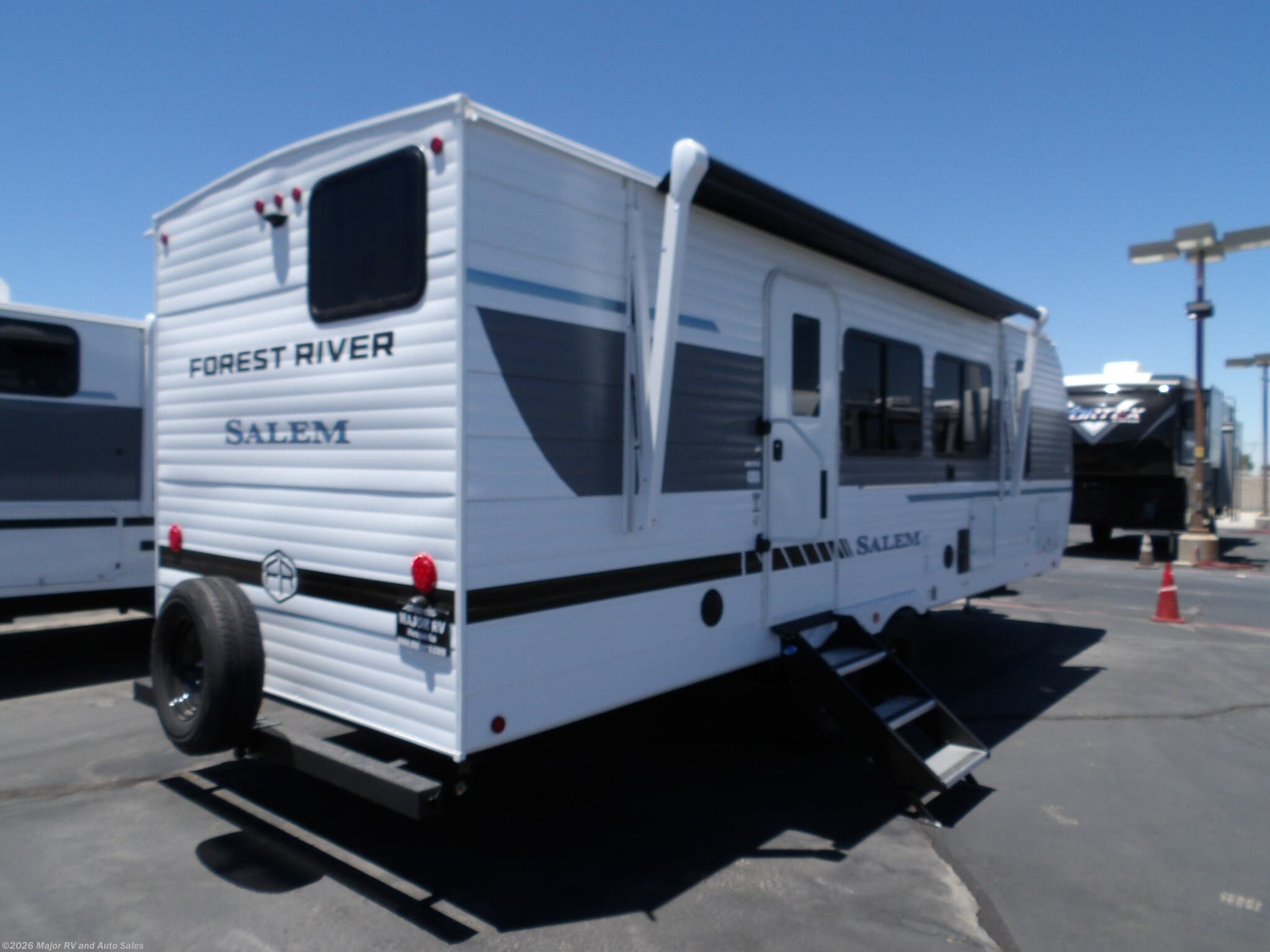 2026 Forest River Salem 260ICE, 1 SLIDE, REAR BUNKS, FRONT WALK-AROUND VER - New Travel Trailer For Sale by Major RV and Auto Sales in Hesperia, California