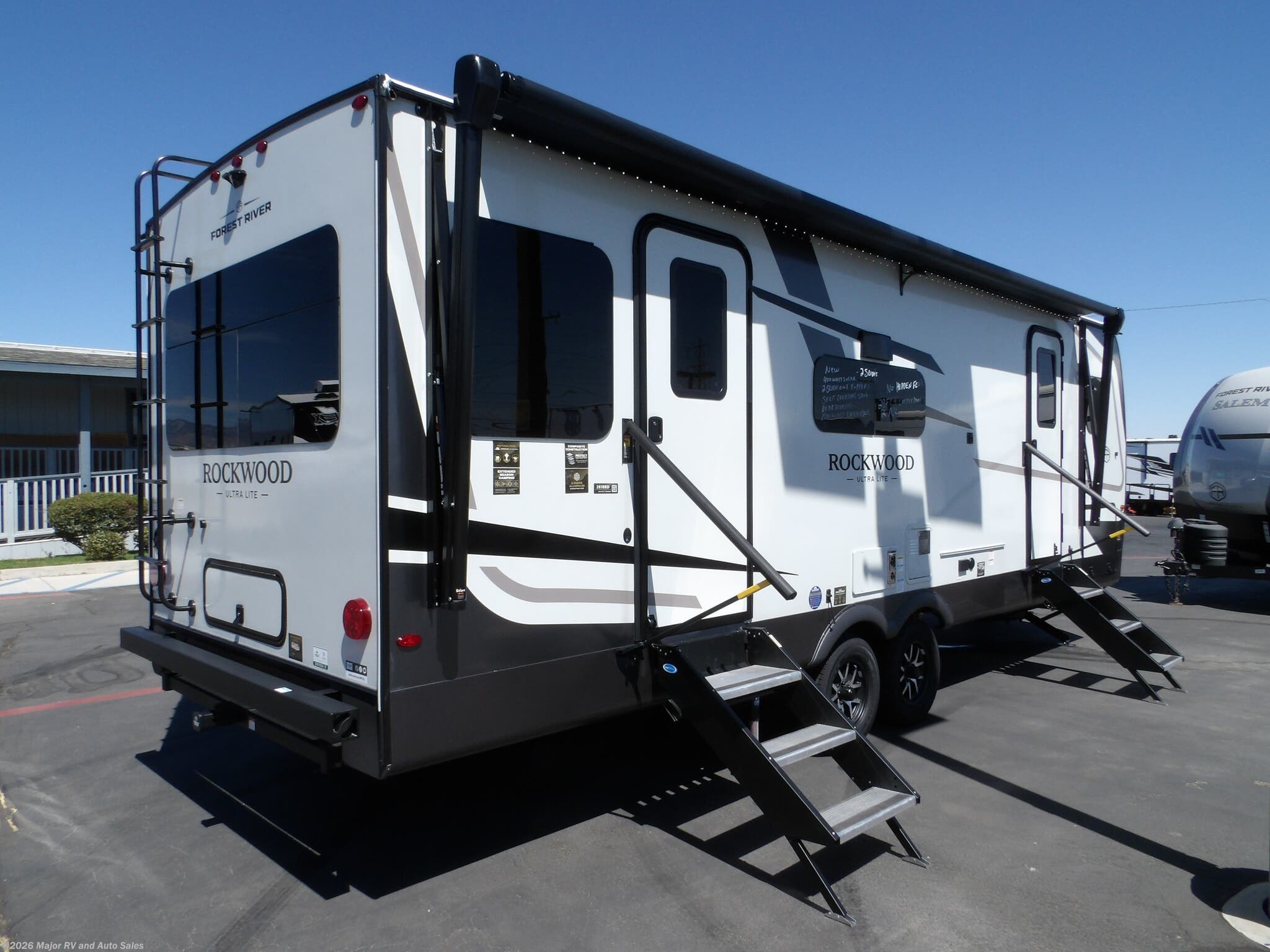 2027 Forest River Rockwood 2618RD, REAR DINETTE/SLEEPER, 2 SLIDES, 2 A/C'S, 4 - New Travel Trailer For Sale by Major RV and Auto Sales in Hesperia, California
