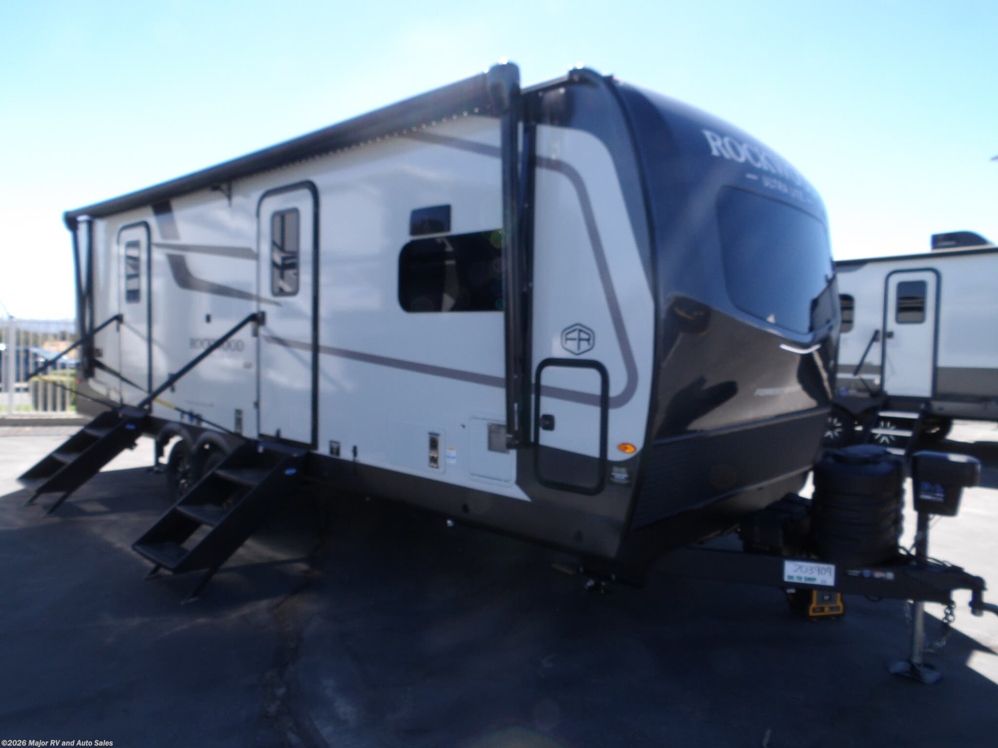 2027 Rockwood 2608BS, 2 SLIDES, 2 A/C'S, 400 WATT SOLAR, AUTO-LE by Forest River from Major RV and Auto Sales in Hesperia, California