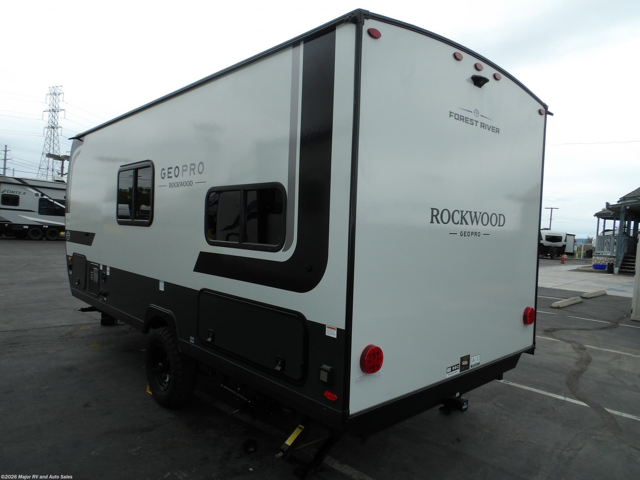 2027 Forest River Rockwood GEO-PRO 17BLE, FRONT SLEEPER, REAR BUNKS/BATHROOM, - New Travel Trailer For Sale by Major RV and Auto Sales in Hesperia, California