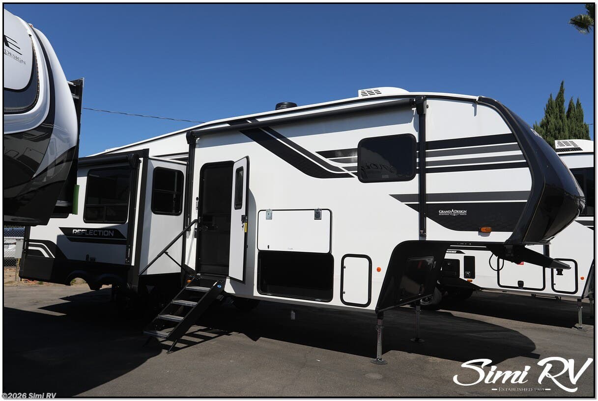 2026 Grand Design Reflection (Fifth Wheel) 303RLS - New Fifth Wheel For Sale by Simi RV in Simi Valley, California