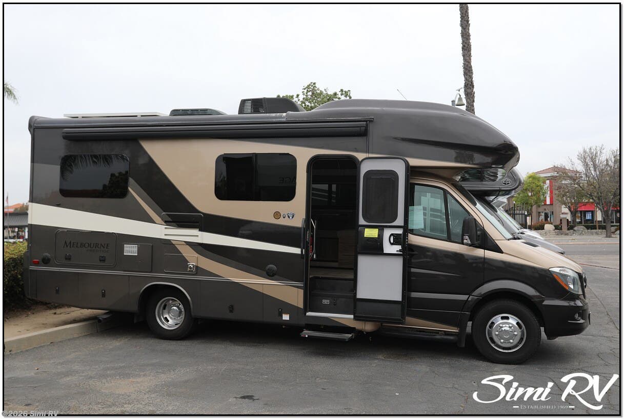 Used 2019 Jayco Melbourne Prestige 24AP available in Simi Valley, California